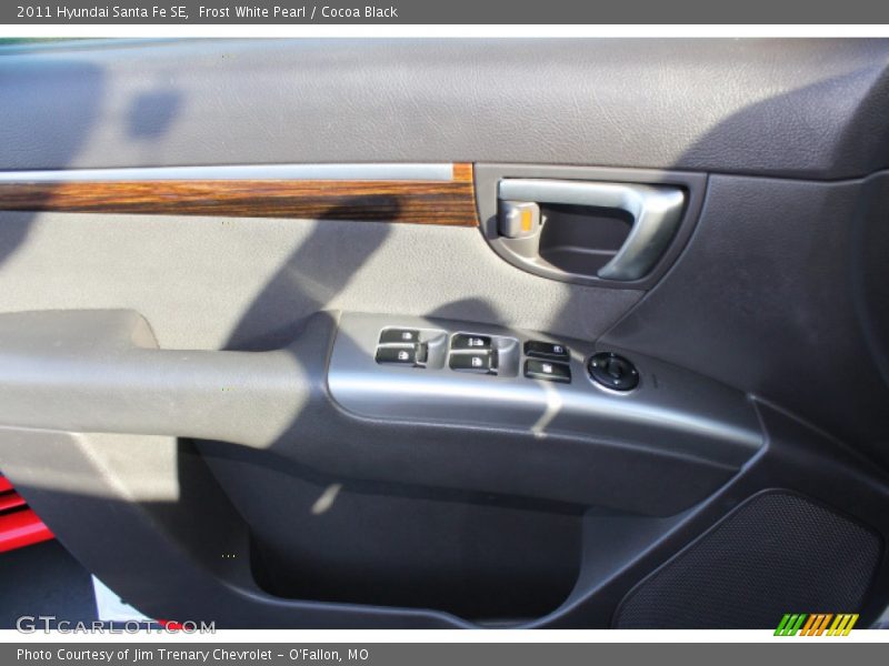 Frost White Pearl / Cocoa Black 2011 Hyundai Santa Fe SE