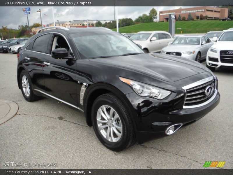 Front 3/4 View of 2014 QX70 AWD