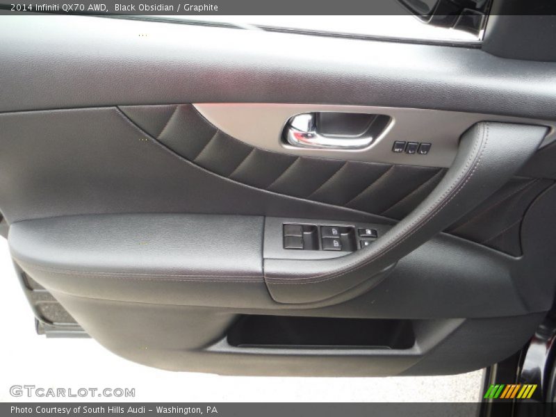 Door Panel of 2014 QX70 AWD