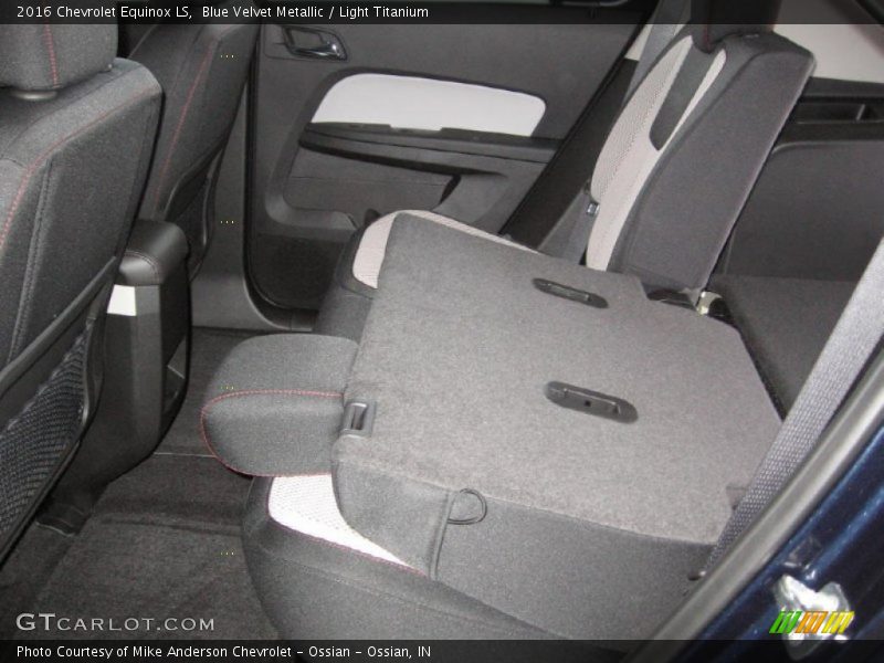 Blue Velvet Metallic / Light Titanium 2016 Chevrolet Equinox LS
