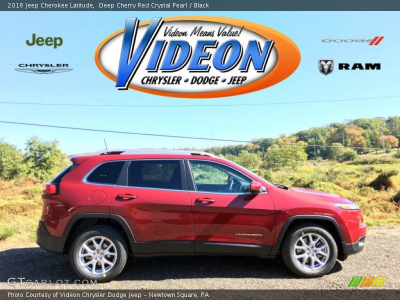 Deep Cherry Red Crystal Pearl / Black 2016 Jeep Cherokee Latitude