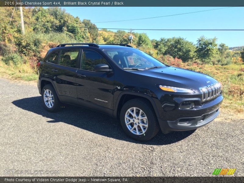 Brilliant Black Crystal Pearl / Black 2016 Jeep Cherokee Sport 4x4
