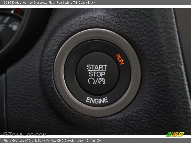 Pearl White Tri-Coat / Black 2016 Dodge Journey Crossroad Plus