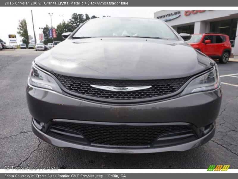 Granite Crystal Metallic / Black/Ambassador Blue 2016 Chrysler 200 S