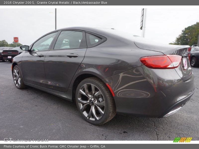 Granite Crystal Metallic / Black/Ambassador Blue 2016 Chrysler 200 S