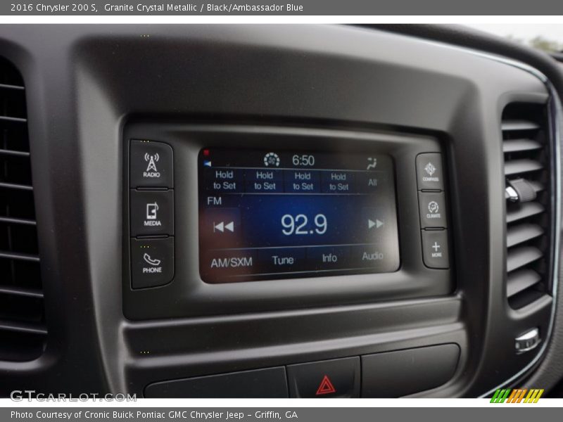 Granite Crystal Metallic / Black/Ambassador Blue 2016 Chrysler 200 S