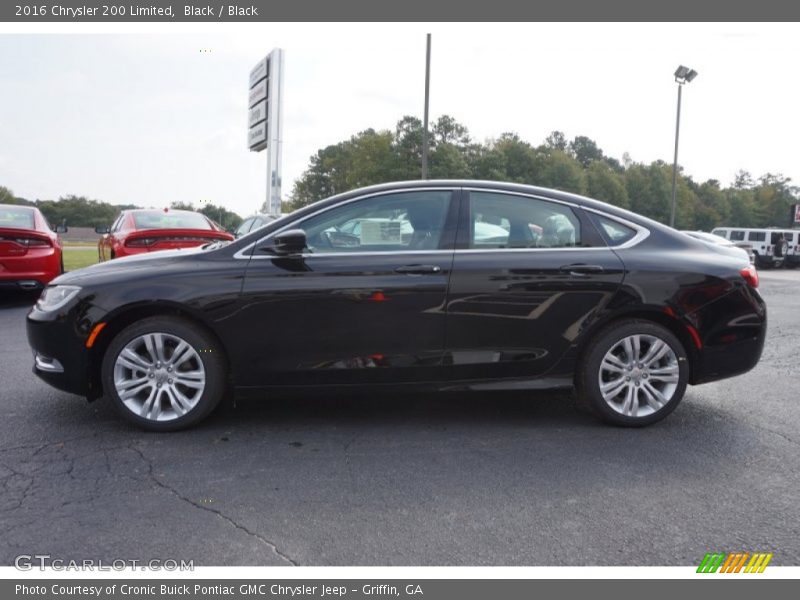 Black / Black 2016 Chrysler 200 Limited