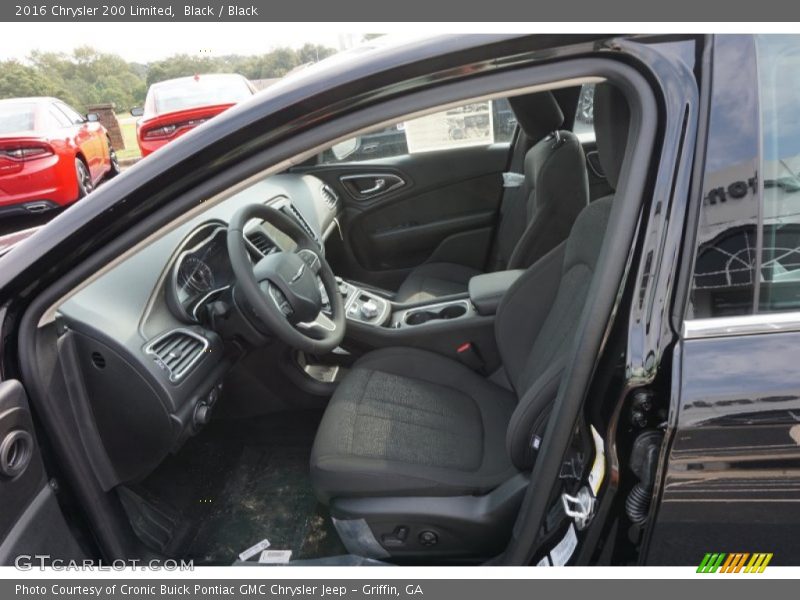 Black / Black 2016 Chrysler 200 Limited