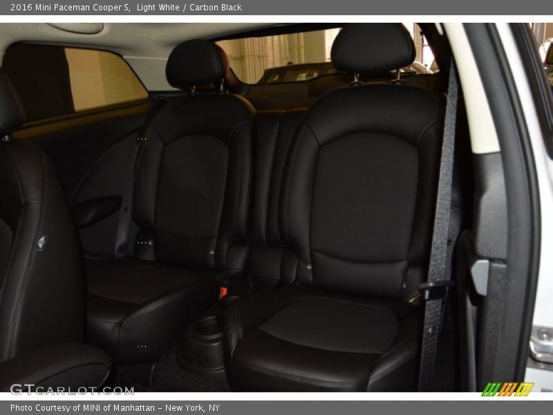 Light White / Carbon Black 2016 Mini Paceman Cooper S