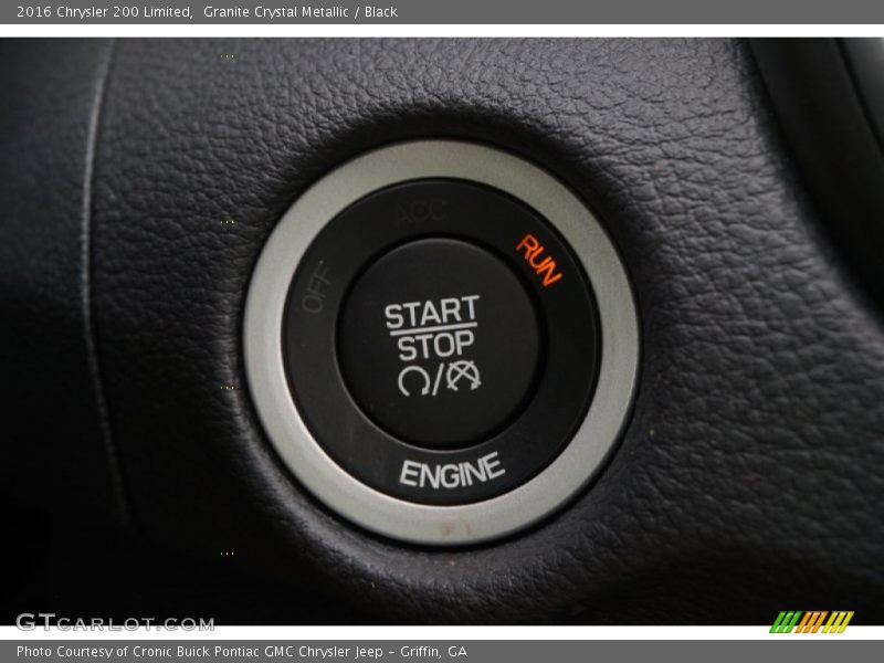 Granite Crystal Metallic / Black 2016 Chrysler 200 Limited