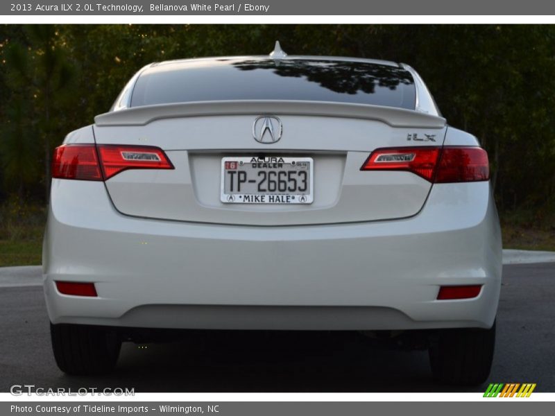 Bellanova White Pearl / Ebony 2013 Acura ILX 2.0L Technology
