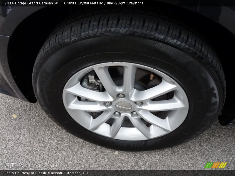 Granite Crystal Metallic / Black/Light Graystone 2014 Dodge Grand Caravan SXT