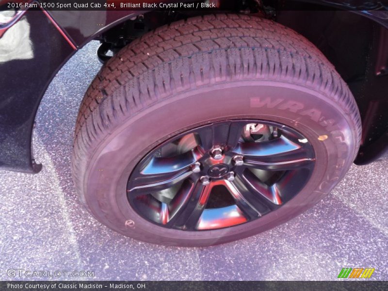 Brilliant Black Crystal Pearl / Black 2016 Ram 1500 Sport Quad Cab 4x4