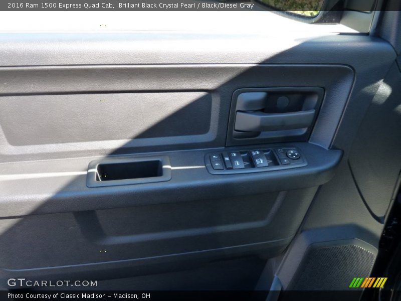 Brilliant Black Crystal Pearl / Black/Diesel Gray 2016 Ram 1500 Express Quad Cab