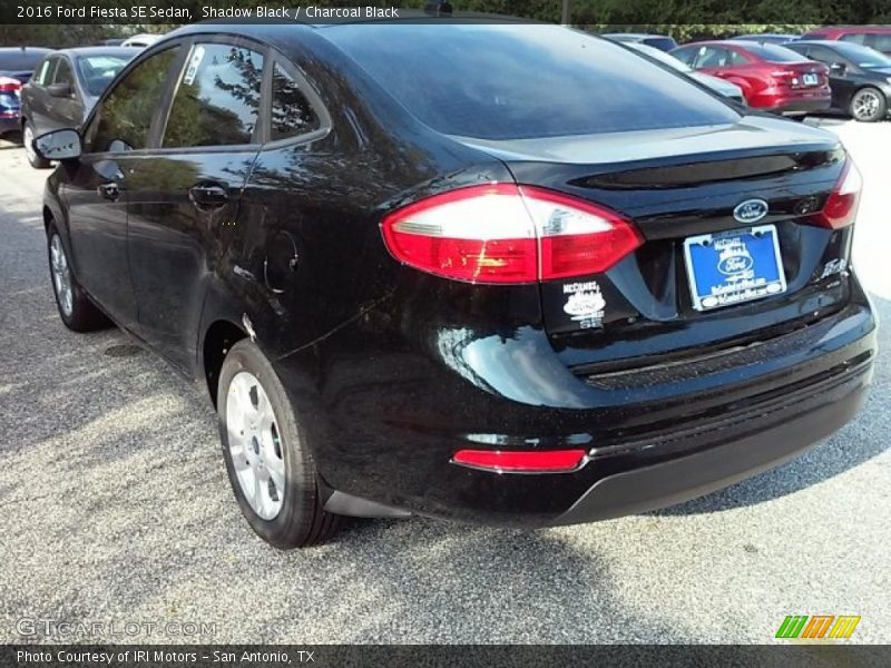 Shadow Black / Charcoal Black 2016 Ford Fiesta SE Sedan