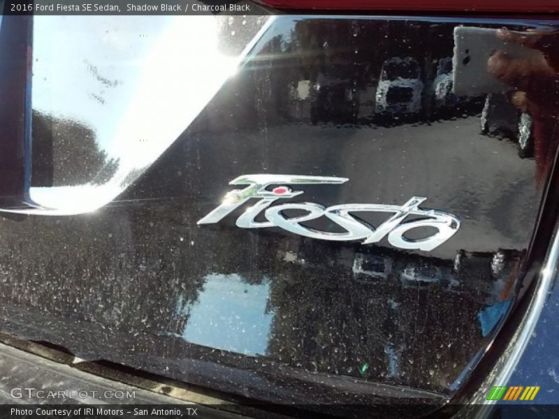 Shadow Black / Charcoal Black 2016 Ford Fiesta SE Sedan