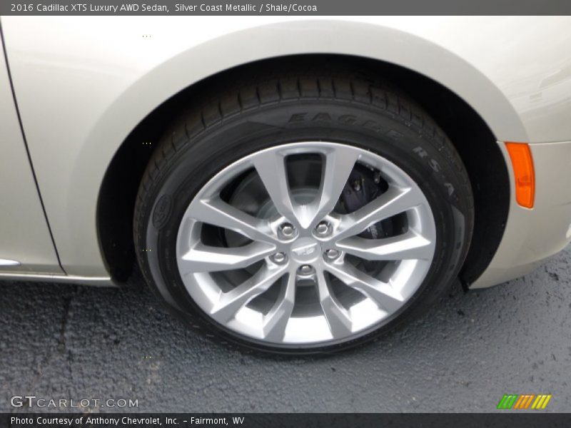  2016 XTS Luxury AWD Sedan Wheel