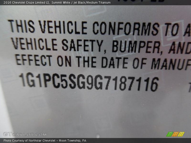 Summit White / Jet Black/Medium Titanium 2016 Chevrolet Cruze Limited LS