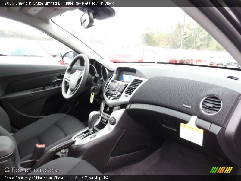 Blue Ray Metallic / Jet Black 2016 Chevrolet Cruze Limited LT