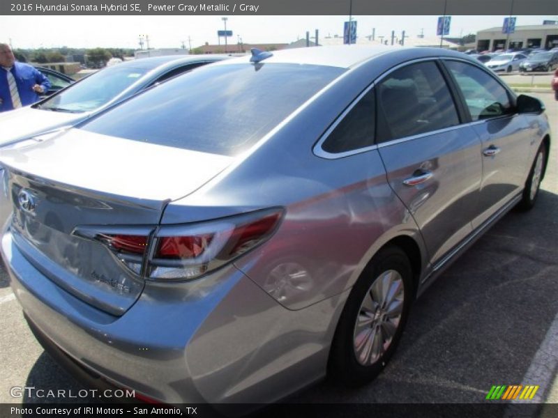 Pewter Gray Metallic / Gray 2016 Hyundai Sonata Hybrid SE