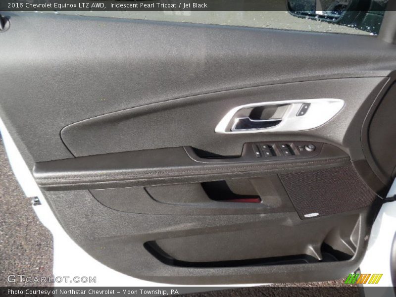 Iridescent Pearl Tricoat / Jet Black 2016 Chevrolet Equinox LTZ AWD