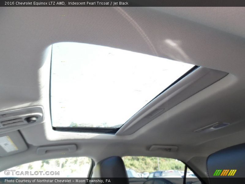 Iridescent Pearl Tricoat / Jet Black 2016 Chevrolet Equinox LTZ AWD