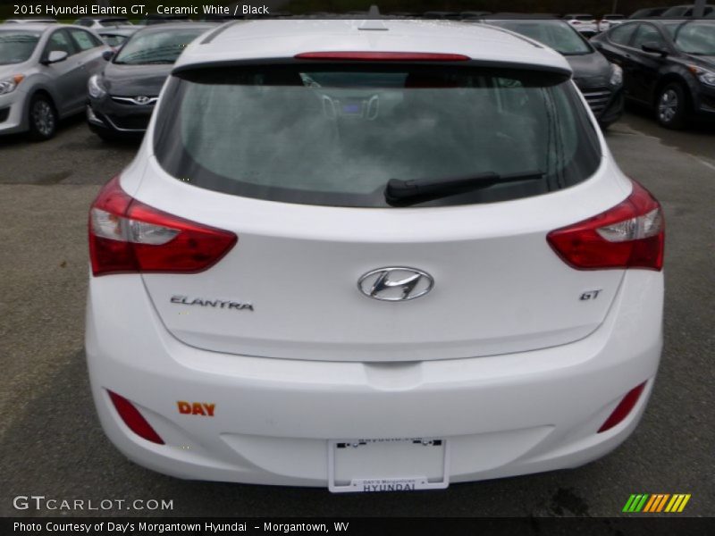 Ceramic White / Black 2016 Hyundai Elantra GT