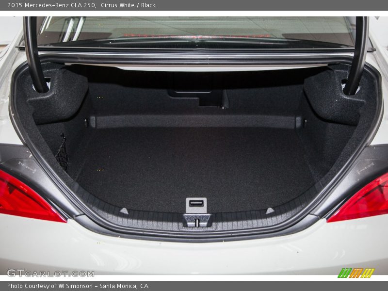 Cirrus White / Black 2015 Mercedes-Benz CLA 250