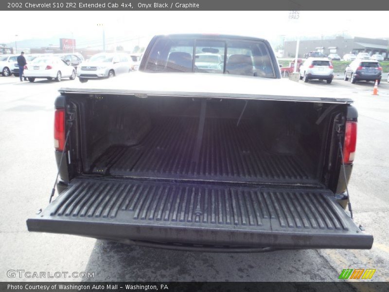 Onyx Black / Graphite 2002 Chevrolet S10 ZR2 Extended Cab 4x4