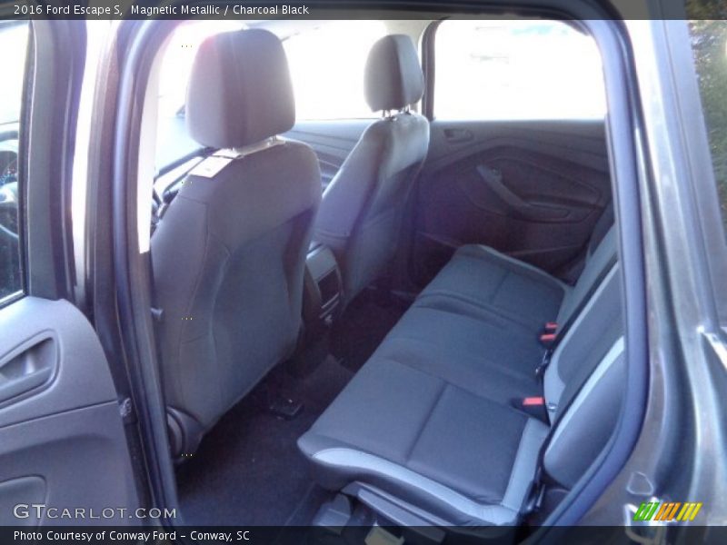 Magnetic Metallic / Charcoal Black 2016 Ford Escape S