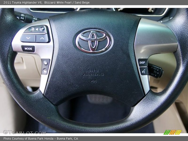 Blizzard White Pearl / Sand Beige 2011 Toyota Highlander V6