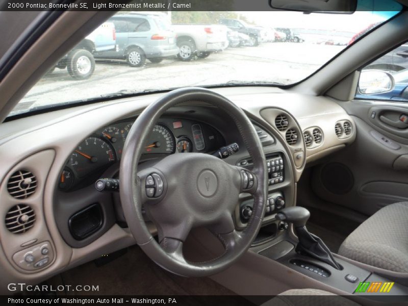 Light Bronzemist Metallic / Camel 2000 Pontiac Bonneville SE