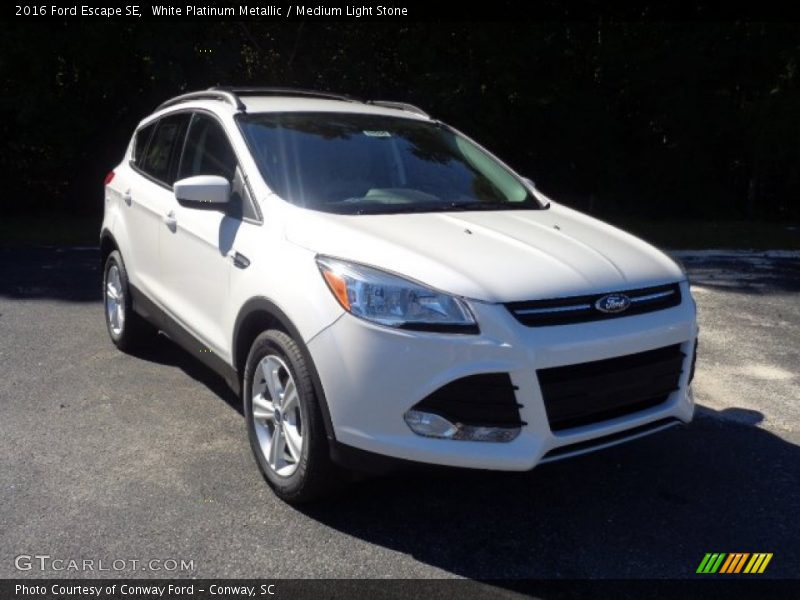White Platinum Metallic / Medium Light Stone 2016 Ford Escape SE