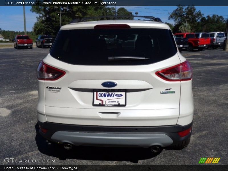 White Platinum Metallic / Medium Light Stone 2016 Ford Escape SE