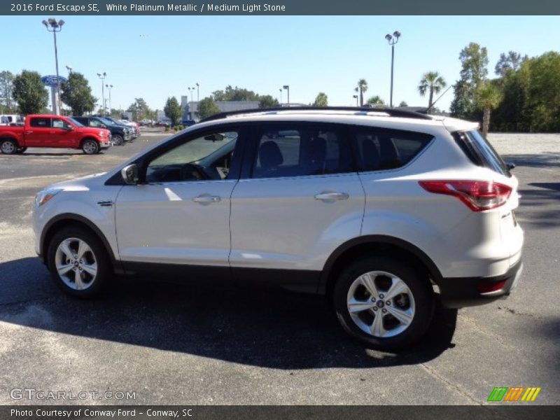 White Platinum Metallic / Medium Light Stone 2016 Ford Escape SE