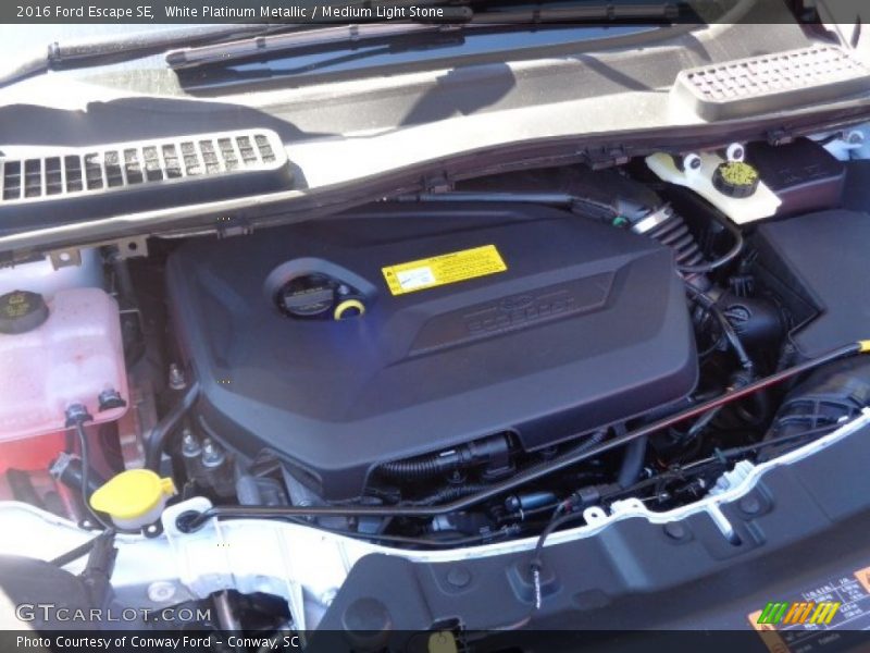 White Platinum Metallic / Medium Light Stone 2016 Ford Escape SE