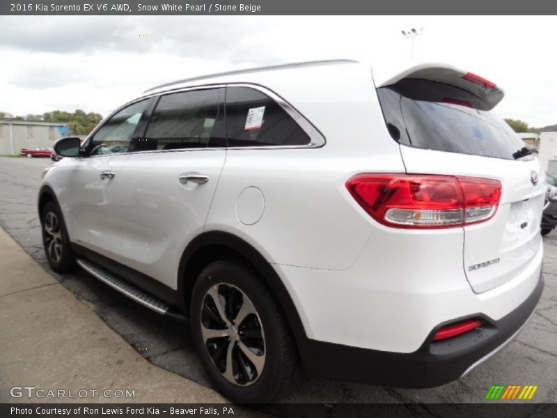 Snow White Pearl / Stone Beige 2016 Kia Sorento EX V6 AWD