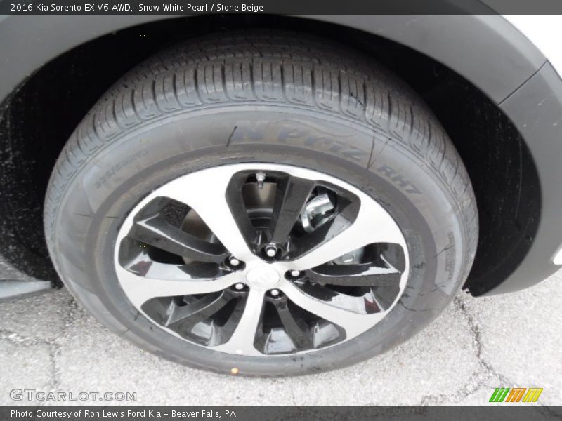 Snow White Pearl / Stone Beige 2016 Kia Sorento EX V6 AWD