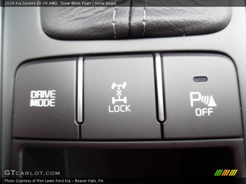 Controls of 2016 Sorento EX V6 AWD