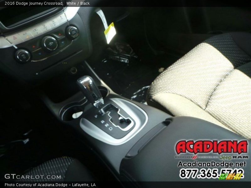 White / Black 2016 Dodge Journey Crossroad