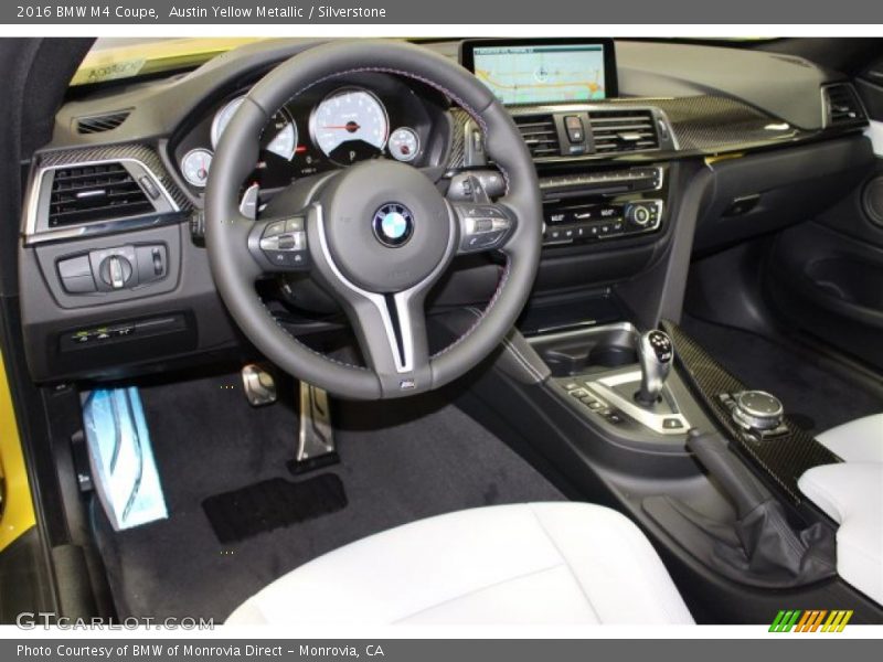 Dashboard of 2016 M4 Coupe