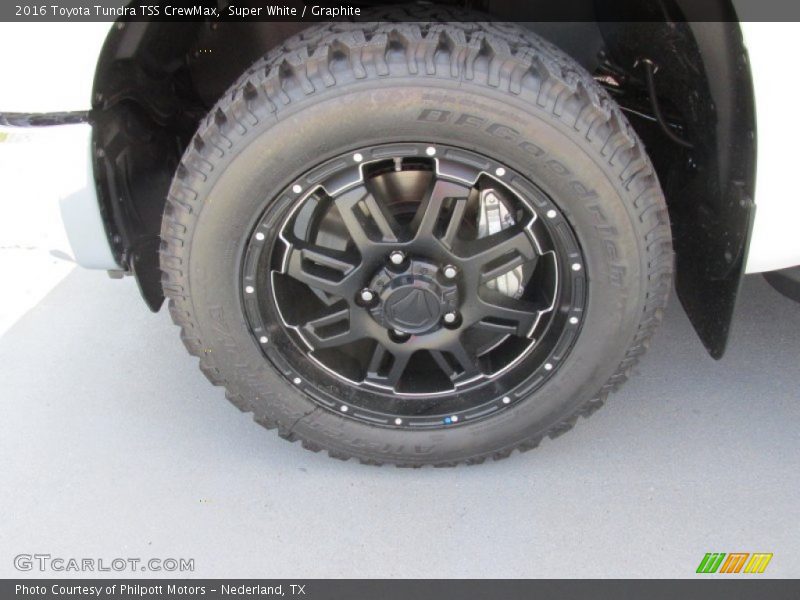  2016 Tundra TSS CrewMax Wheel