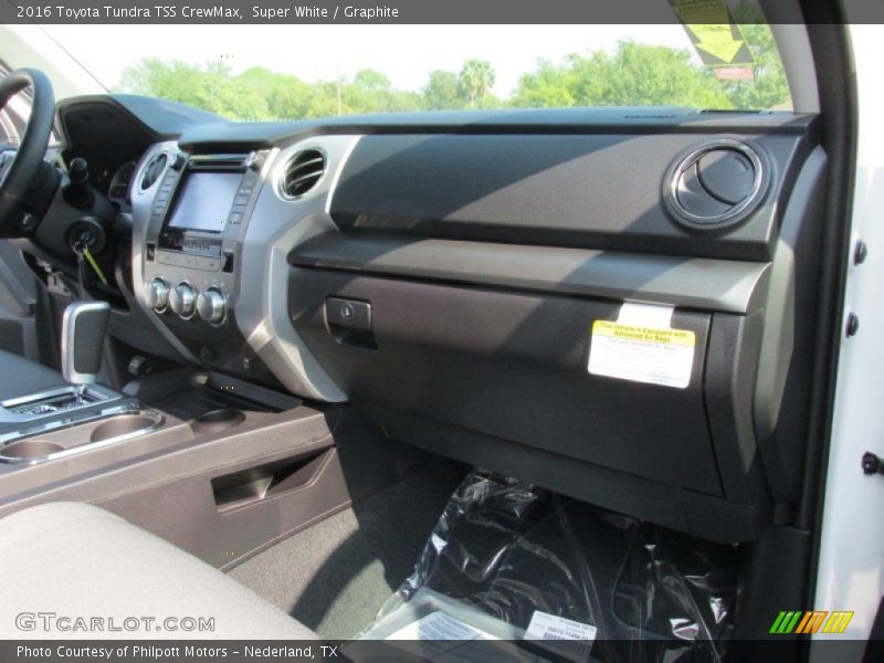 Super White / Graphite 2016 Toyota Tundra TSS CrewMax