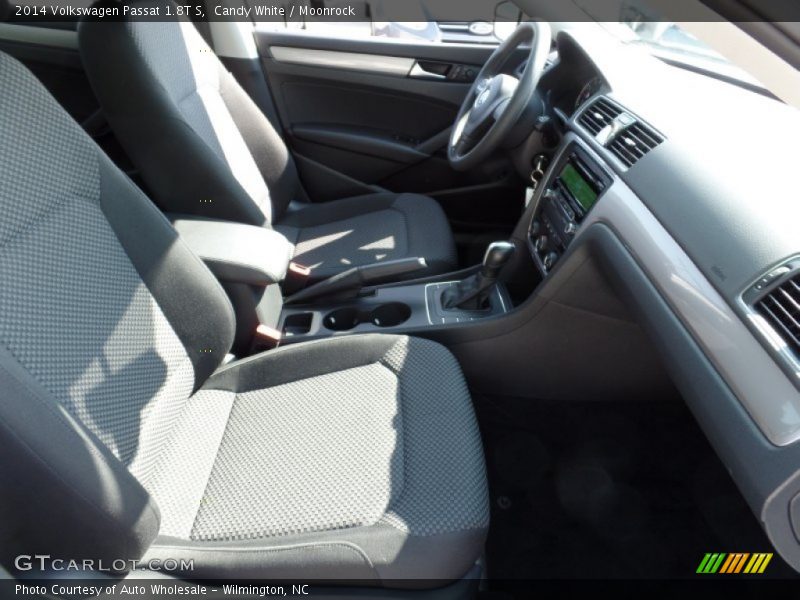 Candy White / Moonrock 2014 Volkswagen Passat 1.8T S