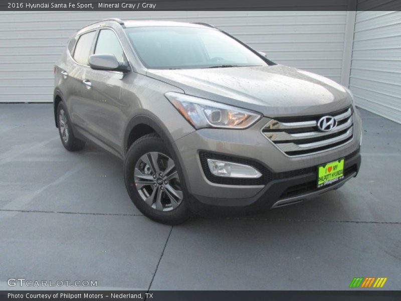 Mineral Gray / Gray 2016 Hyundai Santa Fe Sport