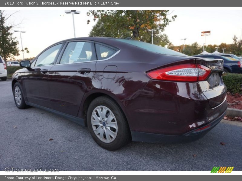 Bordeaux Reserve Red Metallic / Earth Gray 2013 Ford Fusion S