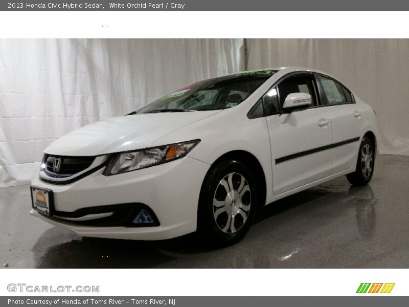 White Orchid Pearl / Gray 2013 Honda Civic Hybrid Sedan