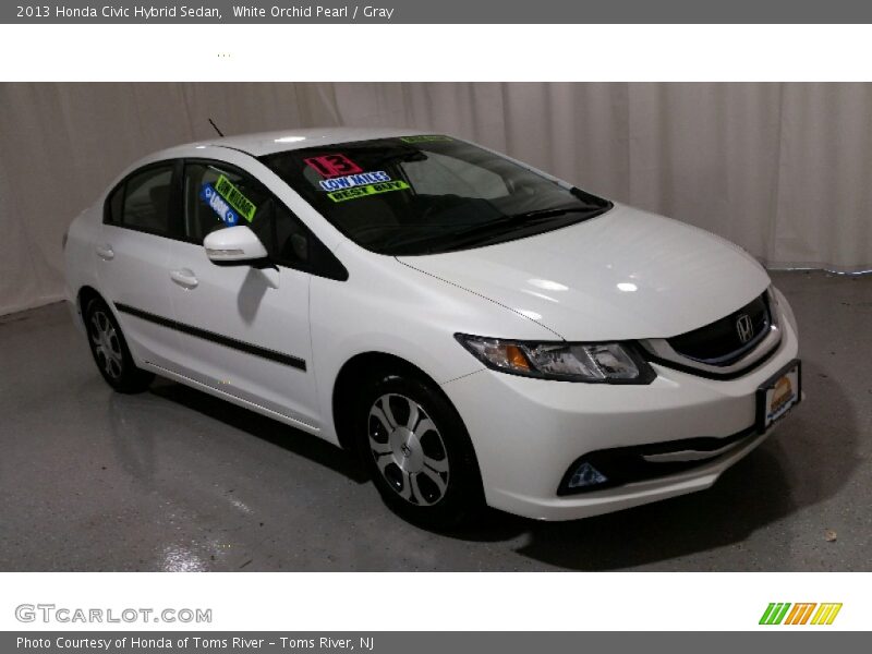 White Orchid Pearl / Gray 2013 Honda Civic Hybrid Sedan