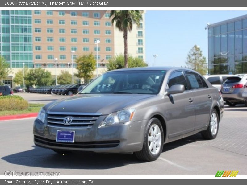Phantom Gray Pearl / Light Gray 2006 Toyota Avalon XL