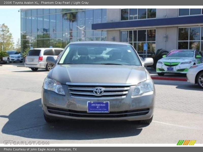 Phantom Gray Pearl / Light Gray 2006 Toyota Avalon XL